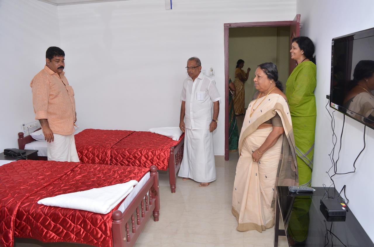 United Dreams Hotel Kannur Buitenkant foto